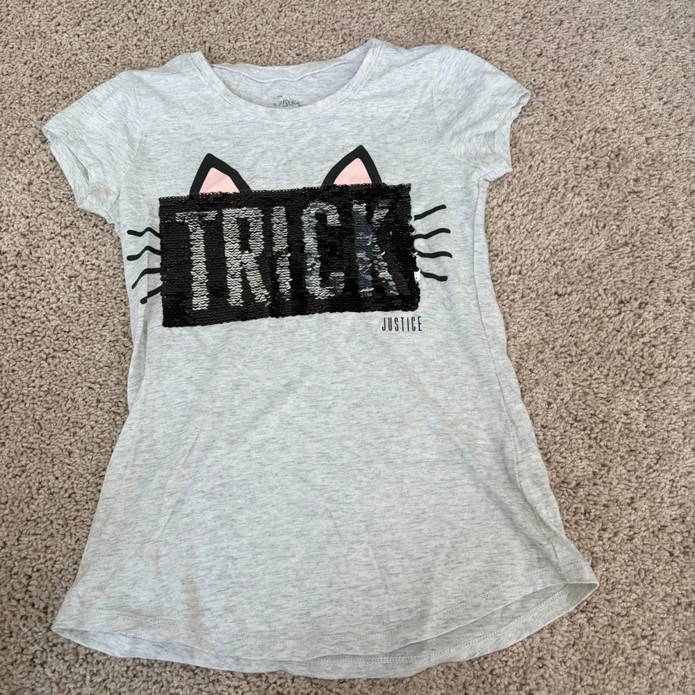 Justice Halloween Girls Trick or Treat Flip Sequins Light Gray Cat Ear T-Shirt